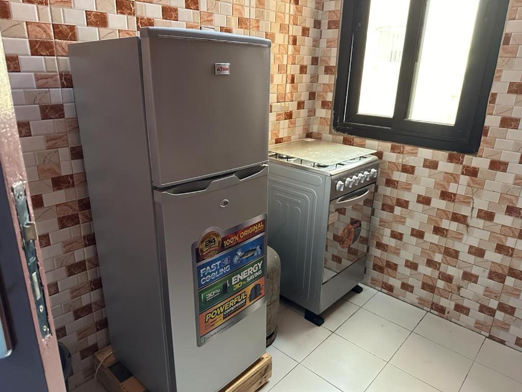 Appartement Spacieux Chez Keur Matou - F2 Dakar Buitenkant foto